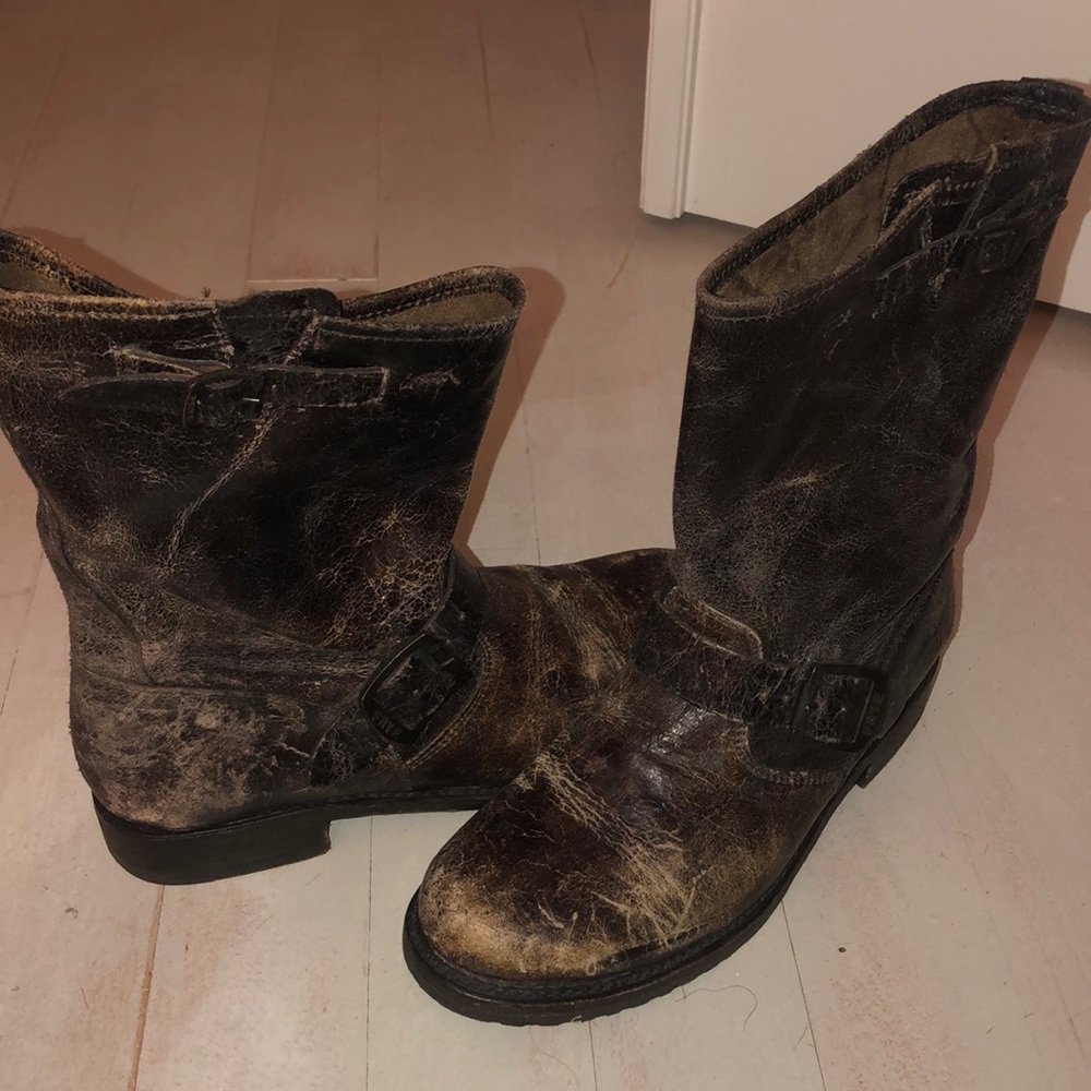 FRYE BOOTS